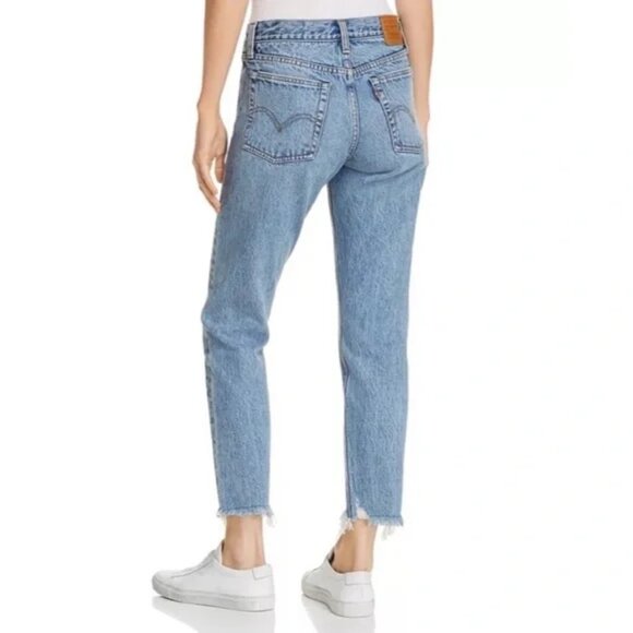 NWT Levi's Wedgie High Rise Jeans Size 26 Women's - Picture 1 of 14